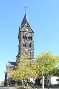 Abbildung Katholische Pfarrkirche St.Marien, Marienplatz am Hüttenberg, Kreisstadt Neunkirchen Saar, Foto: © ruff